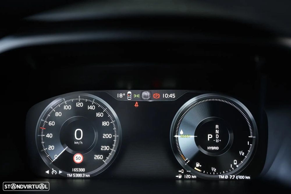 Volvo XC 40 1.5 T4 PHEV Core - 32