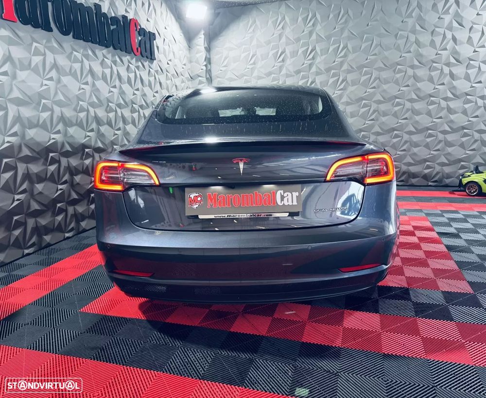 Tesla Model 3 Long Range AWD Dual Motor Performance - 4