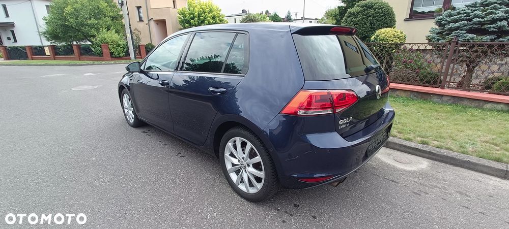 Volkswagen Golf - 3