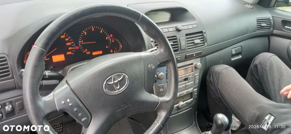 Toyota Avensis 2.0 D-4D - 4