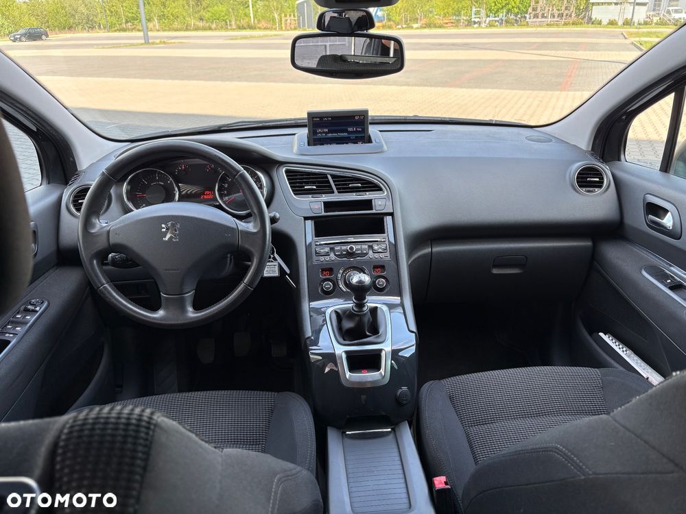 Peugeot 5008 HDI FAP 110 Platinum - 20