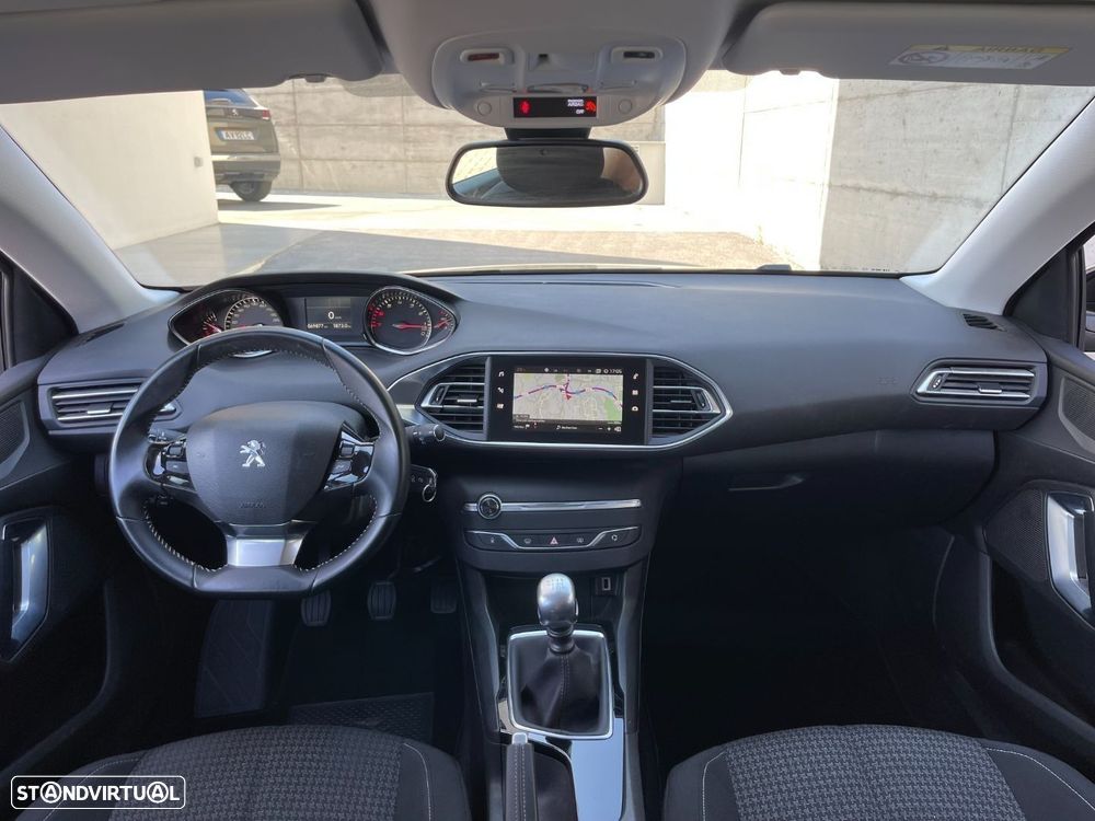 Peugeot 308 1.2 PureTech Business Line - 11
