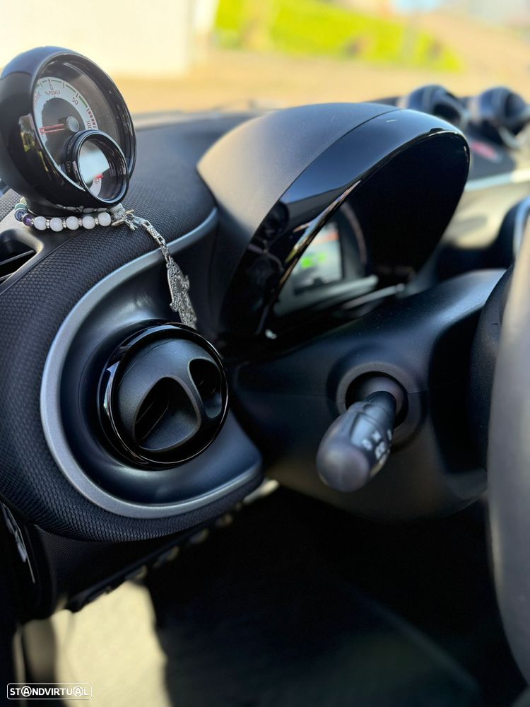 Smart ForTwo Coupé EQ passion - 8
