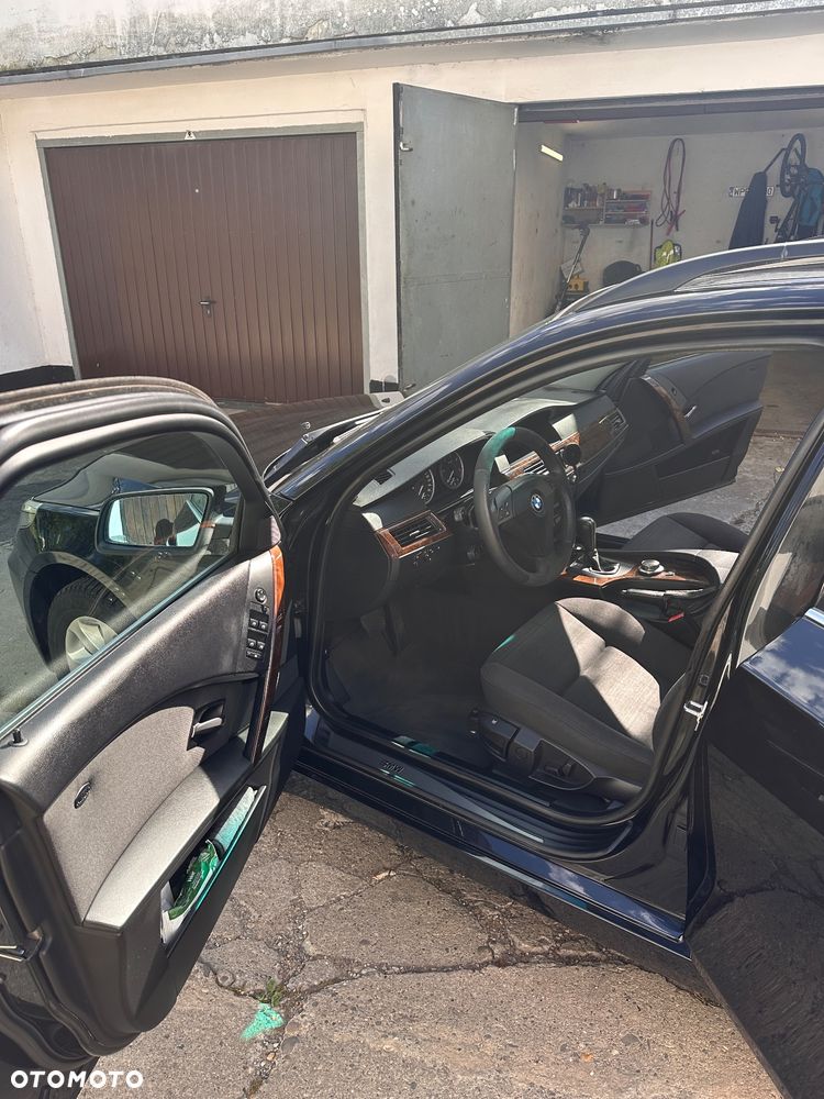 BMW Seria 5 520d - 19