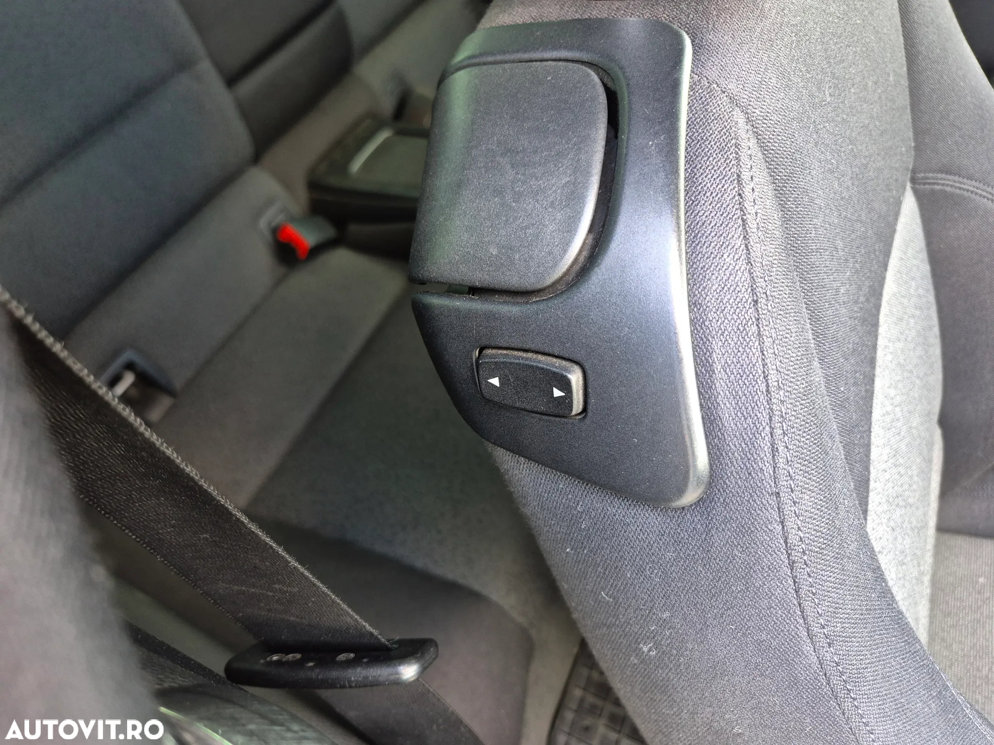 BMW Seria 3 325i Coupe Aut. - 14