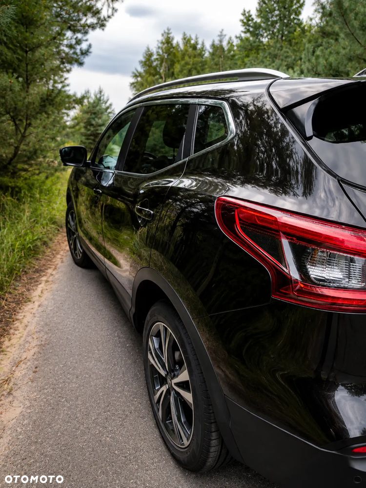 Nissan Qashqai 1.2 DIG-T N-Connecta EU6 - 3