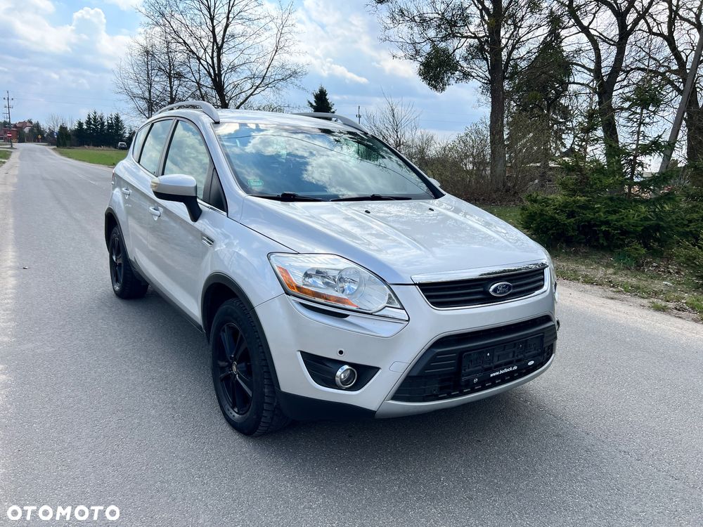 Ford Kuga 2.0 TDCi 2x4 Titanium - 6