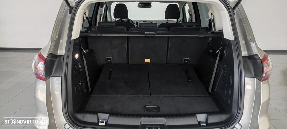 Ford S-Max 2.0 TDCi Titanium Powershift - 24