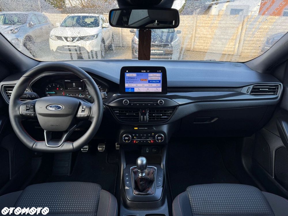 Ford Focus 1.0 EcoBoost ST-Line Style - 11