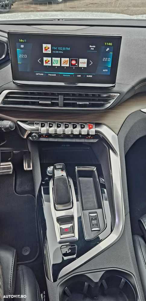 Peugeot 3008 PHEV 300 EAT8 4X4 GT - 19