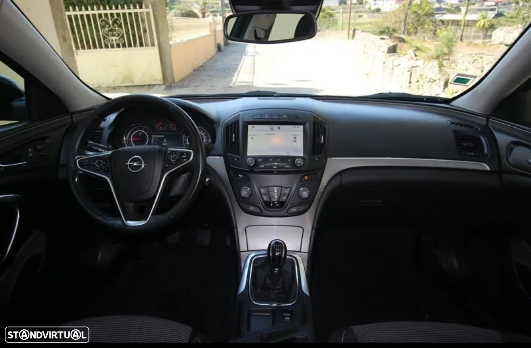 Opel Insignia 2.0 CDTi Executive S/S - 6
