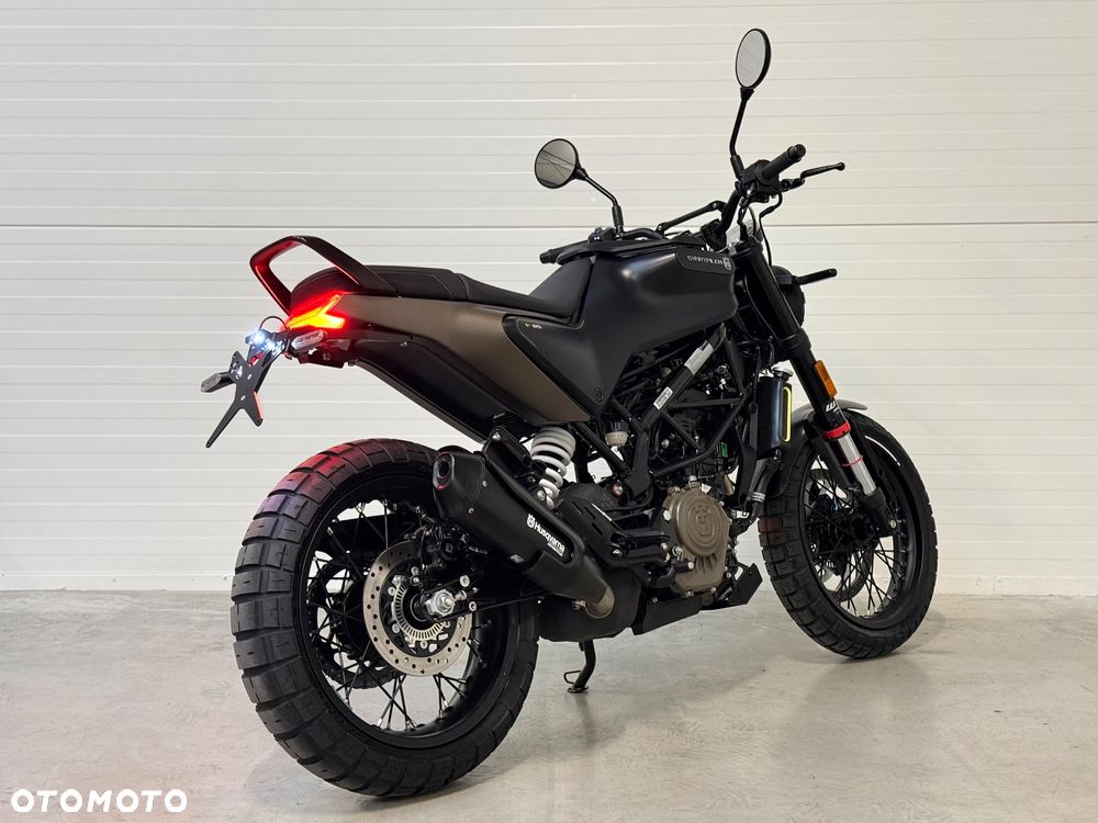 Husqvarna Svartpilen - 4