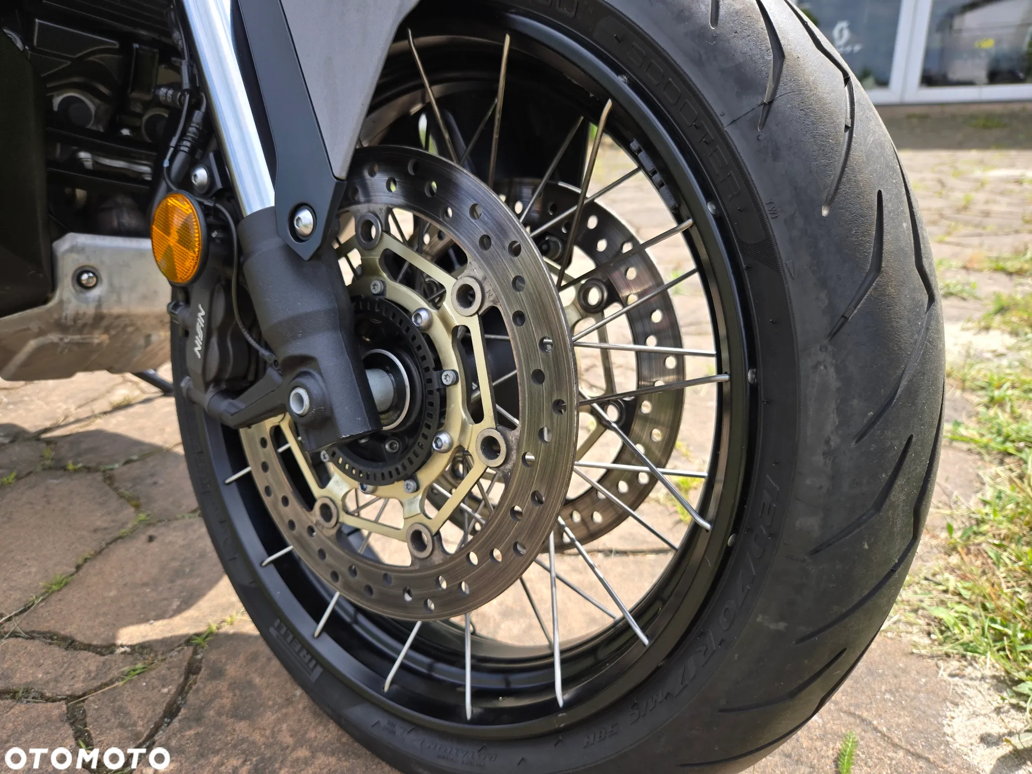 Honda X-ADV - 12