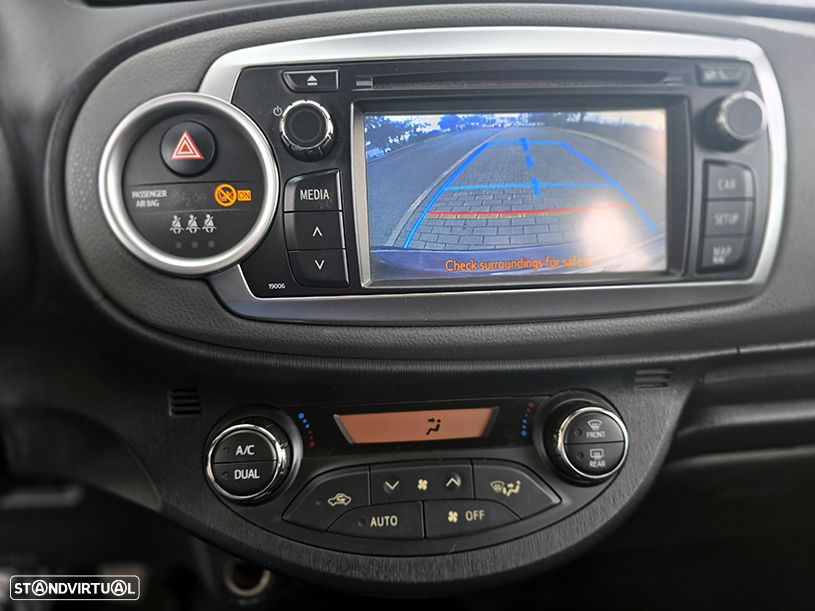 Toyota Yaris 1.0 VVT-i ACtive+AC - 18