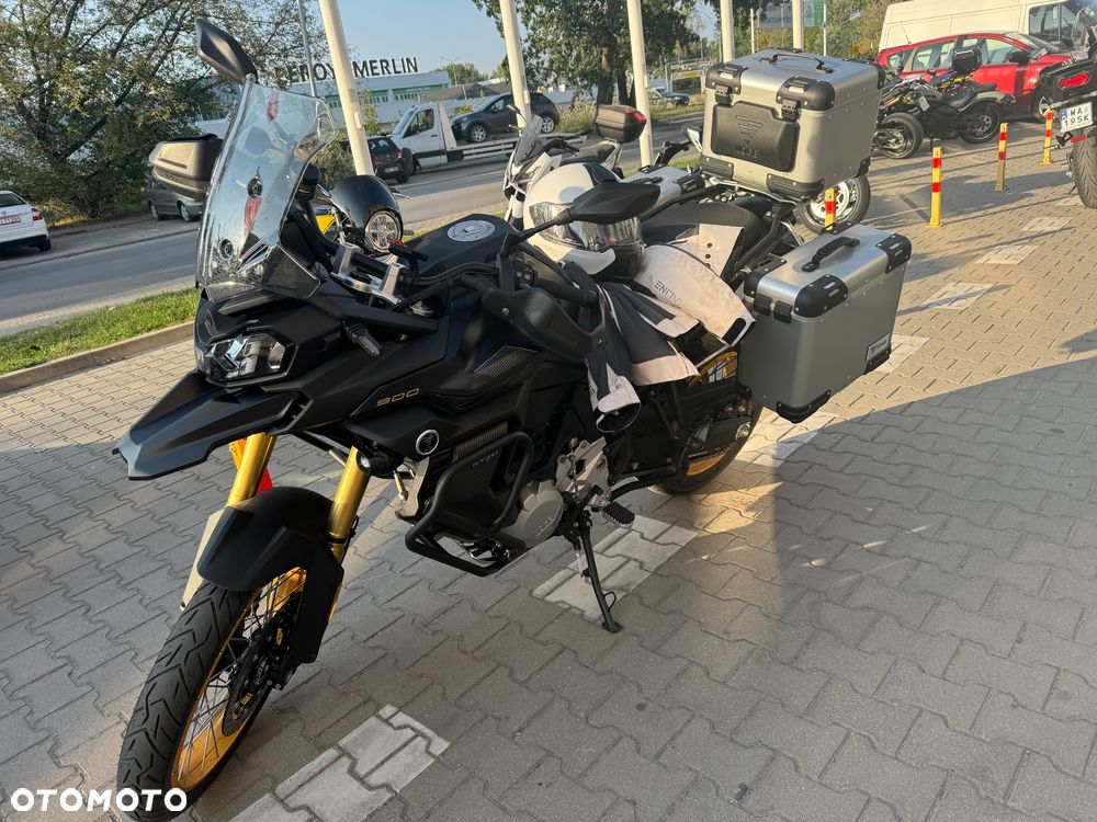 VOGE 900DSX - 2