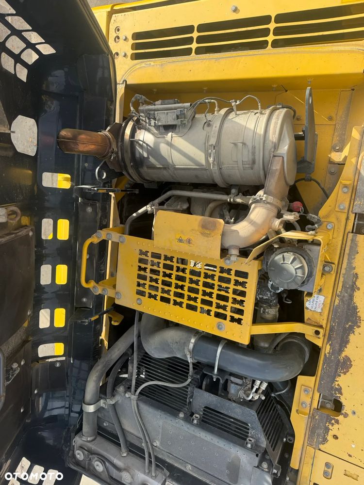 Komatsu PC 360 LC -10 - 24
