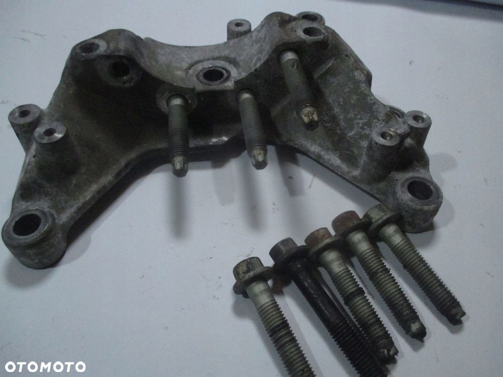 łapa mocowanie wspornik ford transit 2.0 tdci mk8 gk2q6030aa - 2