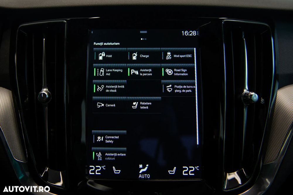 Volvo S60 T8 Recharge AWD Geartronic RDesign - 23