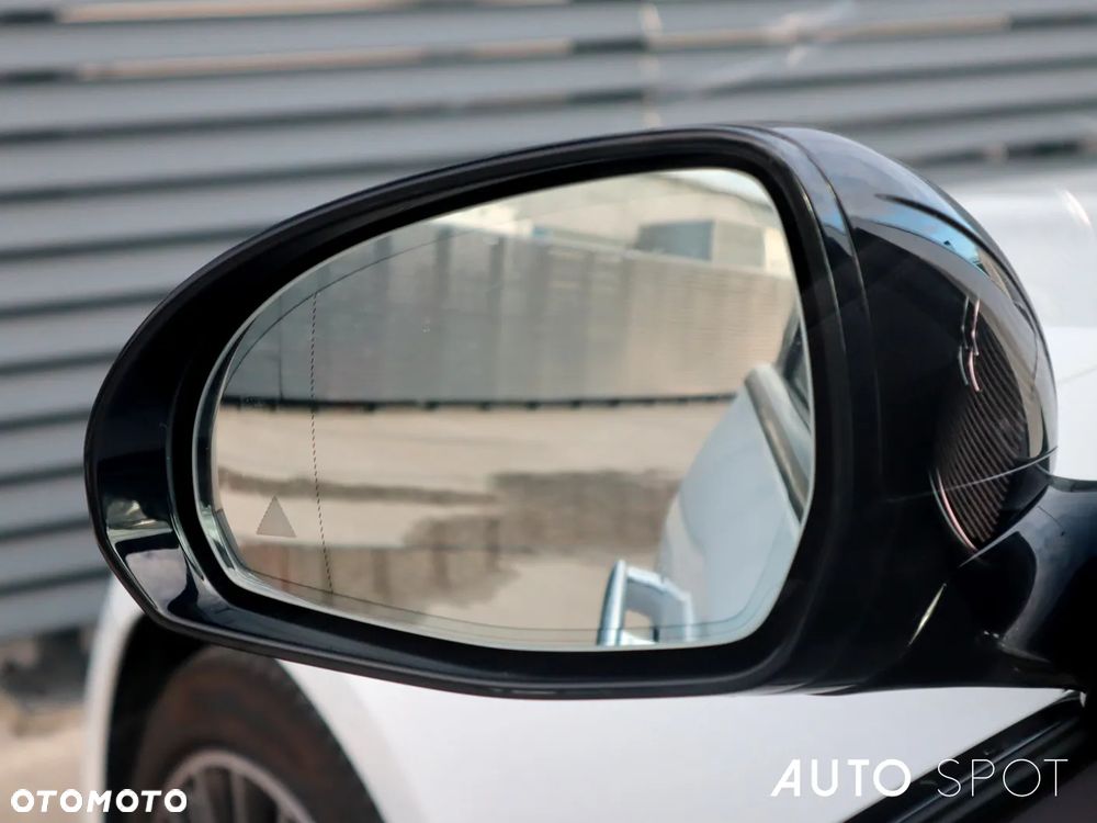 Mercedes-Benz Klasa E 450 mHEV 4-Matic AMG 9G-Tronic - 11