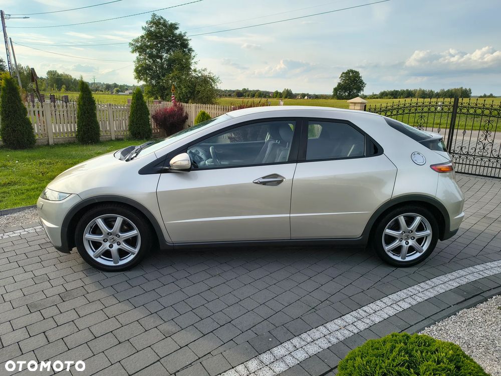 Honda Civic 1.8i-VTEC Executive - 13