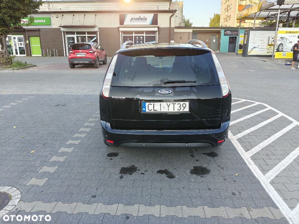 Ford Focus 2008 photo 3
