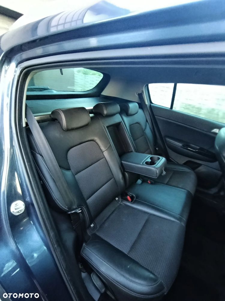 Kia Sportage 1.6 CRDI MHEV L 2WD DCT - 29