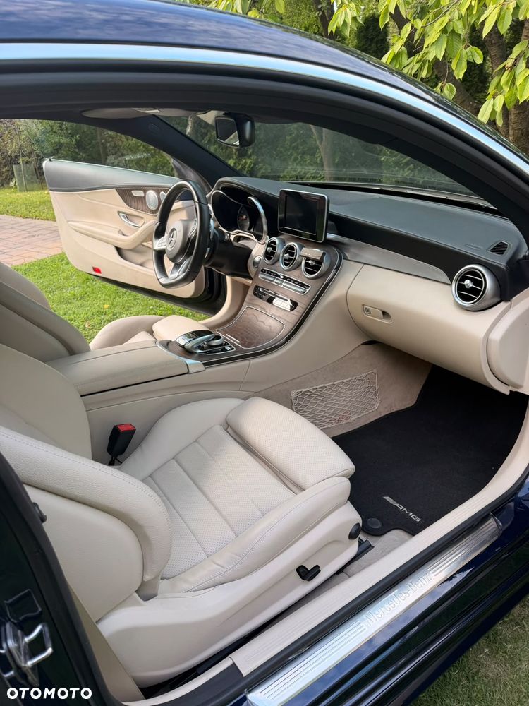 Mercedes-Benz Klasa C 200 4-Matic 9G-Tronic - 18