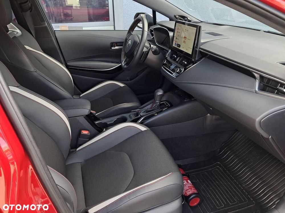 Toyota Corolla - 11