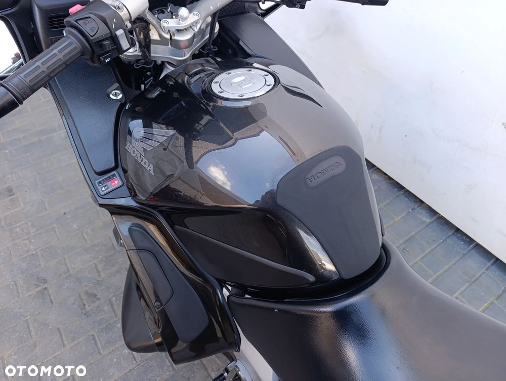 Honda ST - 18