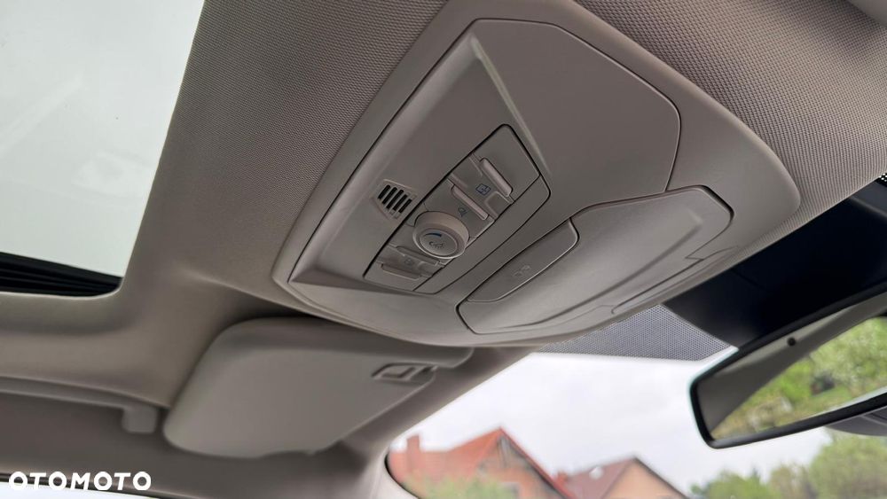 Ford Kuga 2.0 TDCi 4x4 Individual - 25
