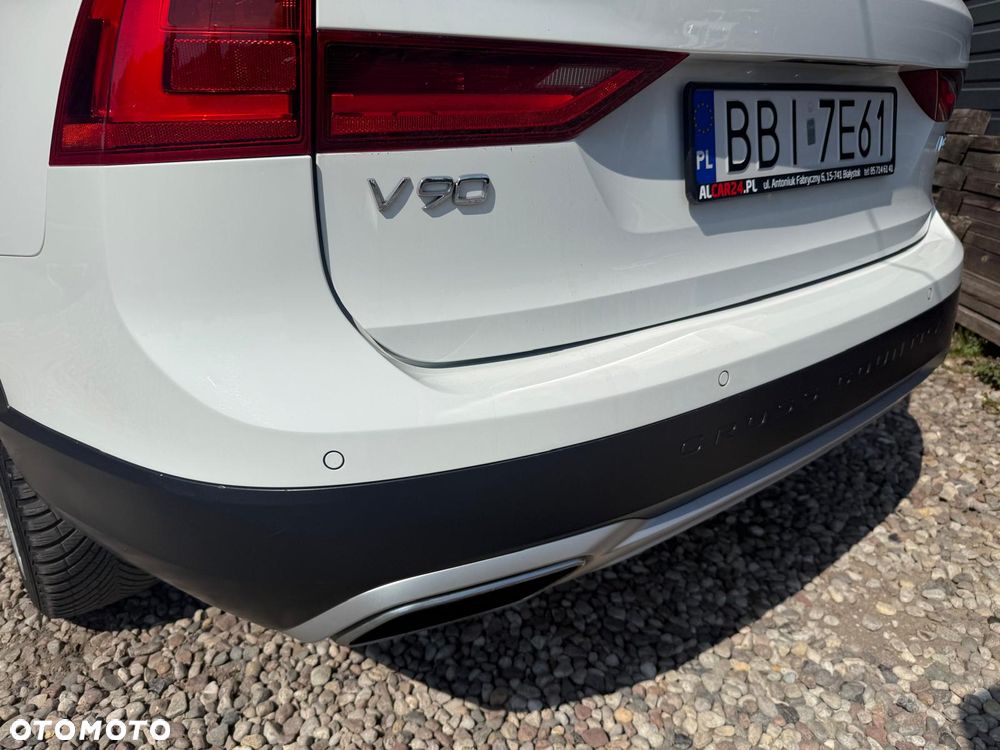 Volvo V90 Cross Country D5 AWD Geartronic - 9
