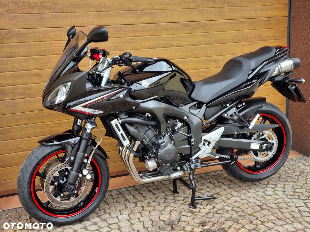 Yamaha FZ6 - 1