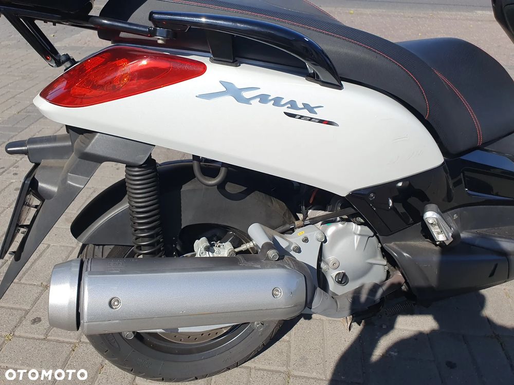 Yamaha X-max - 13