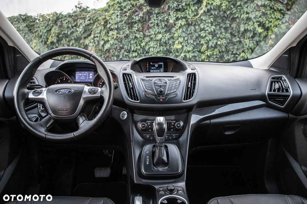 Ford Kuga 2.0 TDCi 4x4 Titanium - 30