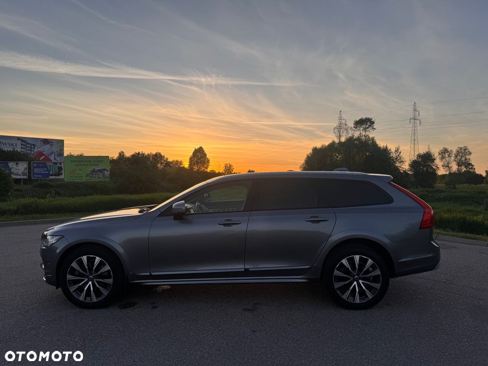 Volvo V90 Cross Country T6 AWD Pro - 7