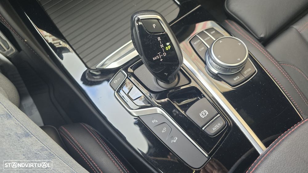 BMW X4 M40 d Auto - 34