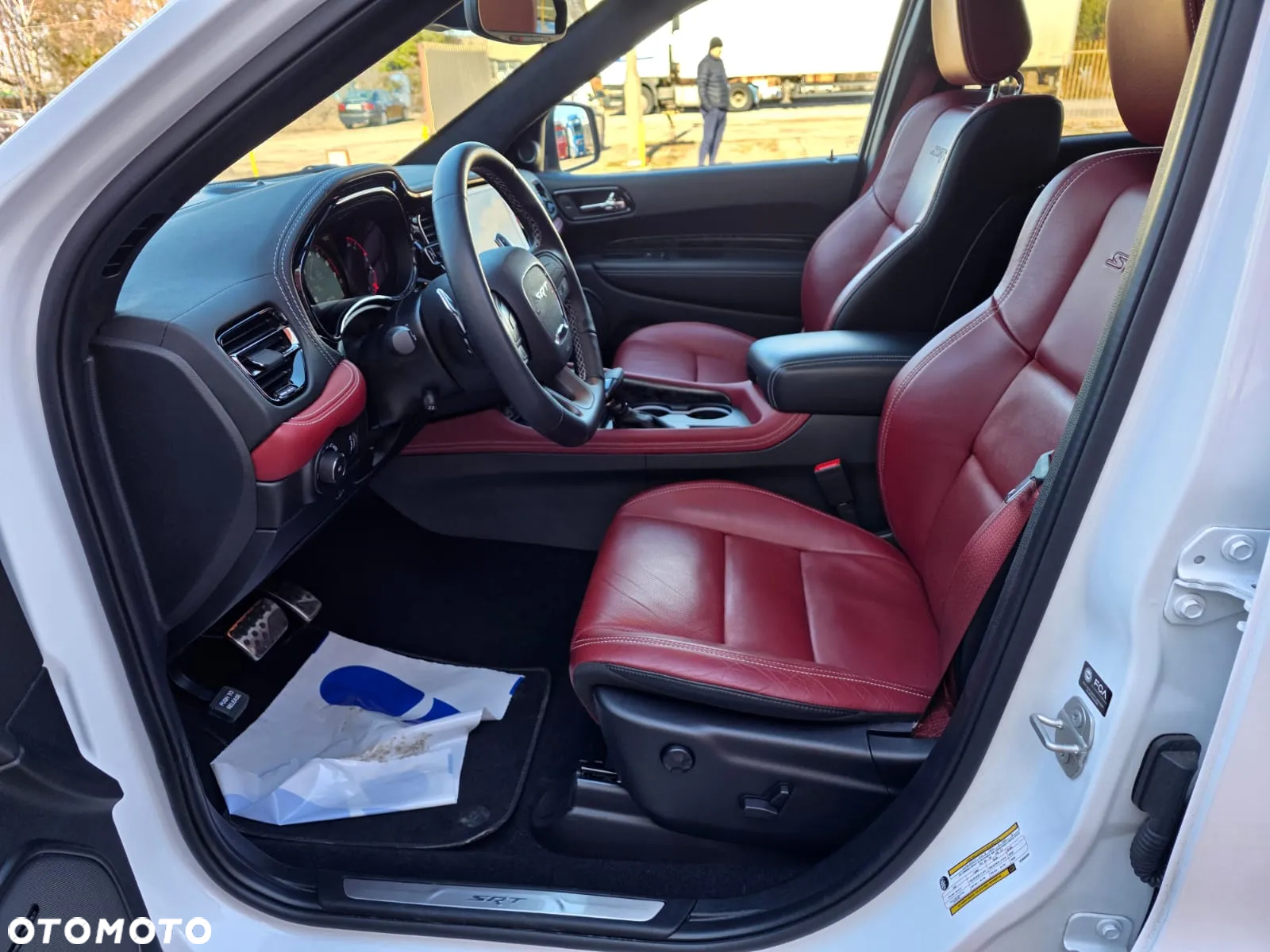 Dodge Durango 6.4 SRT - 11