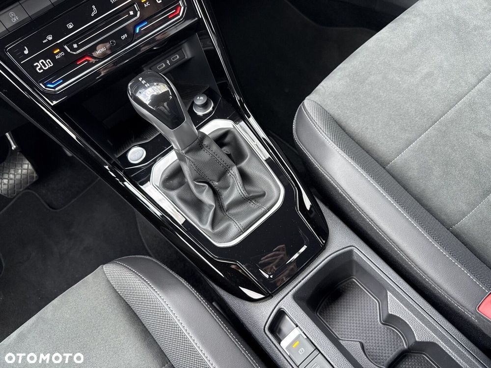 Volkswagen T-Roc 1.5 TSI Style DSG - 22