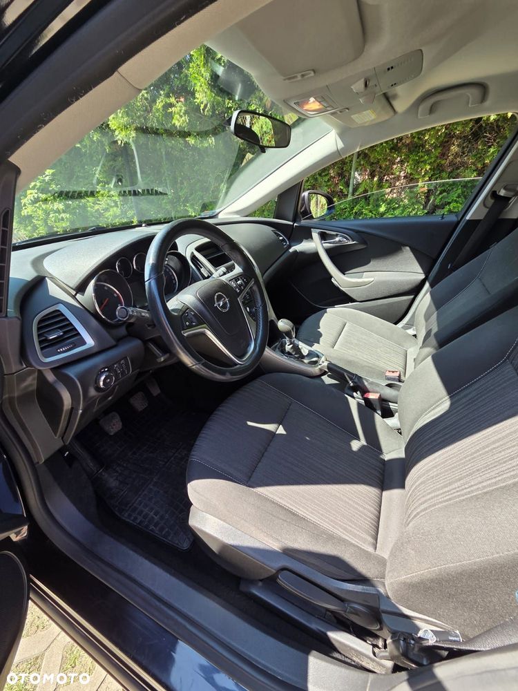 Opel Astra 1.7 CDTI Enjoy - 6