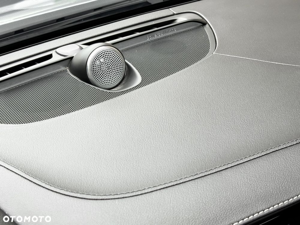 Volvo V90 D5 AWD Geartronic R Design - 23