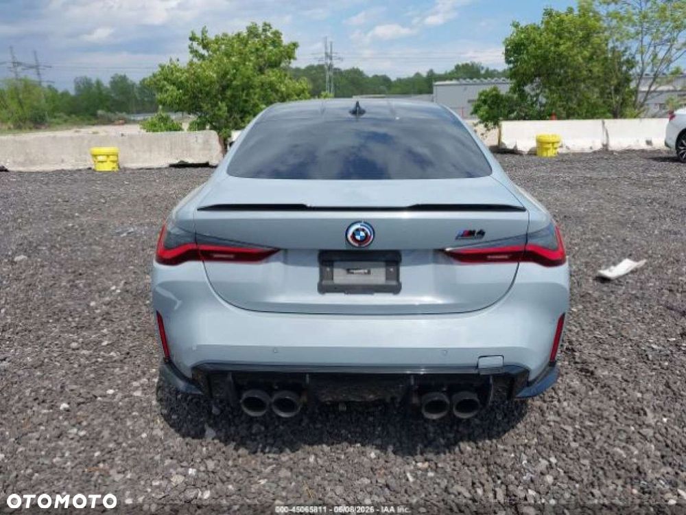BMW M4 - 4
