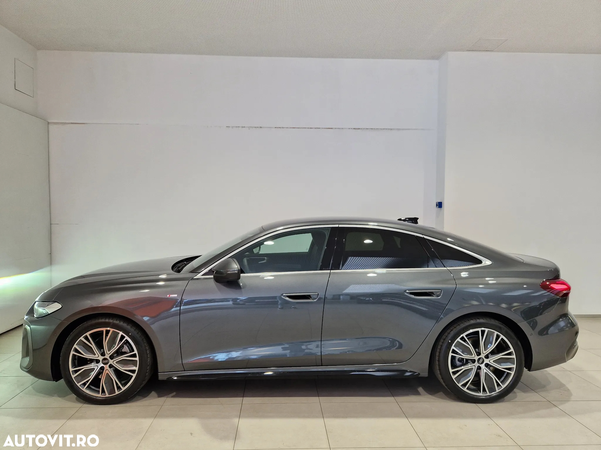 Audi A5 40 TDI quattro S tronic MHEV - 2