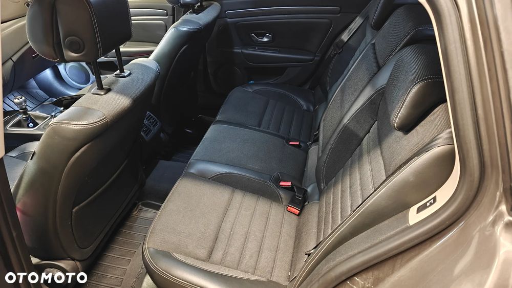 Renault Laguna 2.0 DCi Dynamique - 11