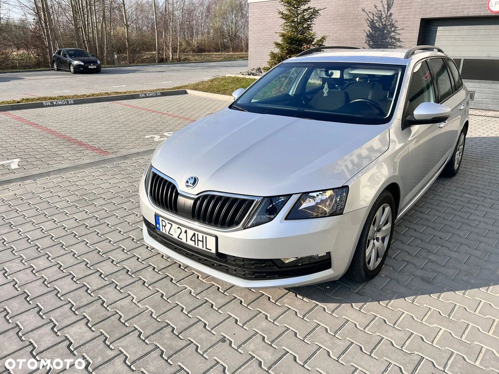 Skoda Octavia - 18
