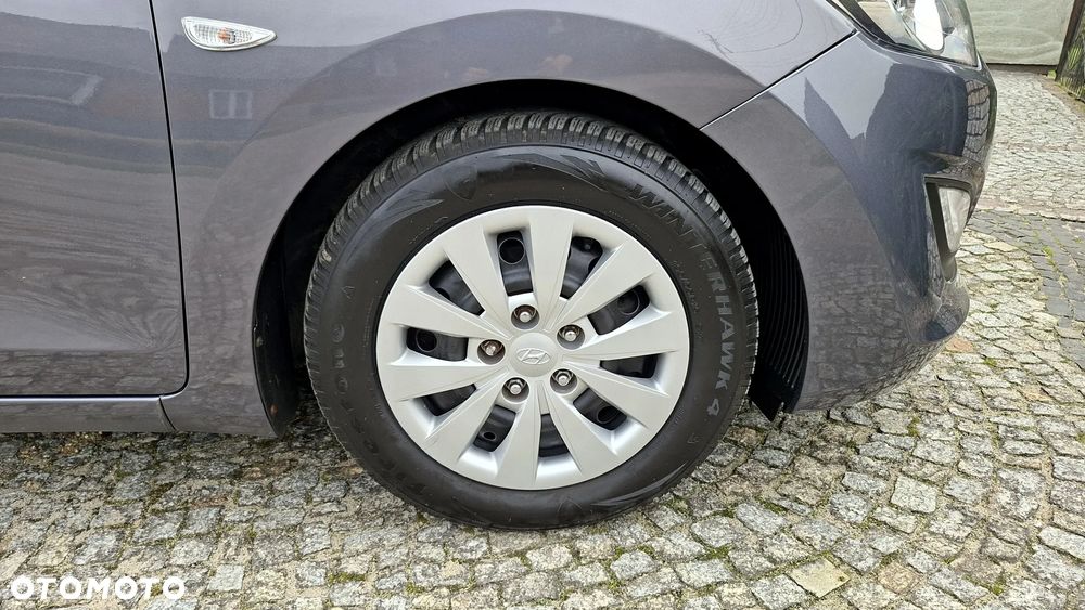 Hyundai i30 1.4 Trend - 21