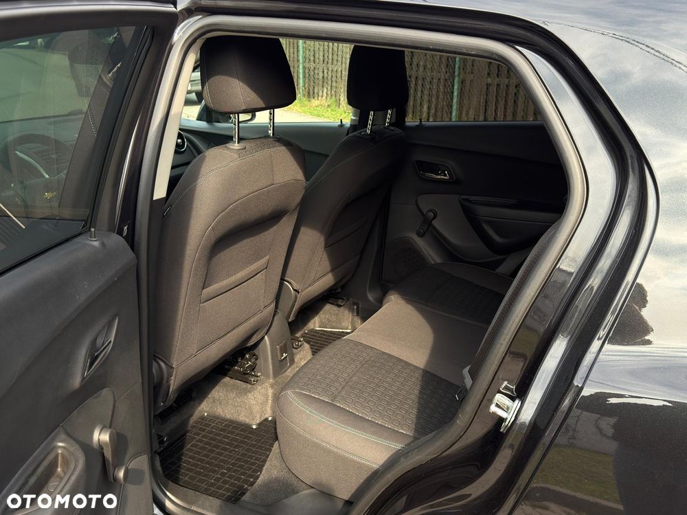 Chevrolet Trax 1.4T AWD LS+ - 16