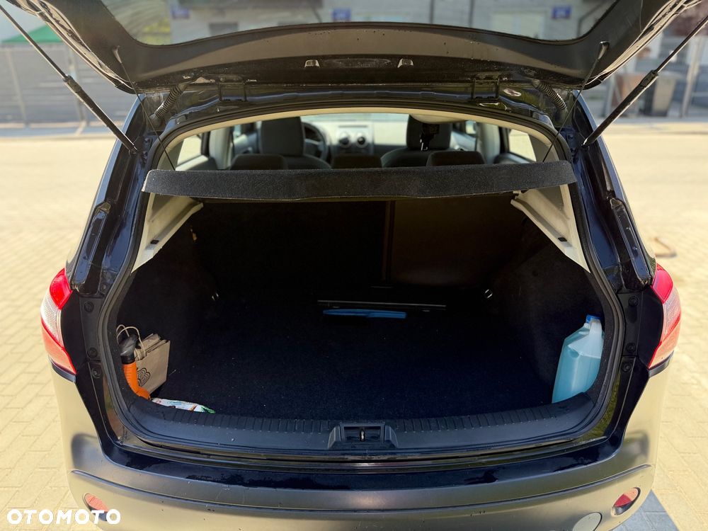 Nissan Qashqai - 22