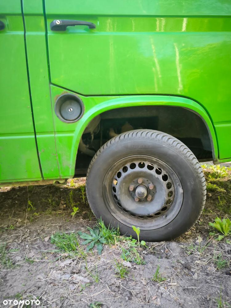 Volkswagen Transporter - 21