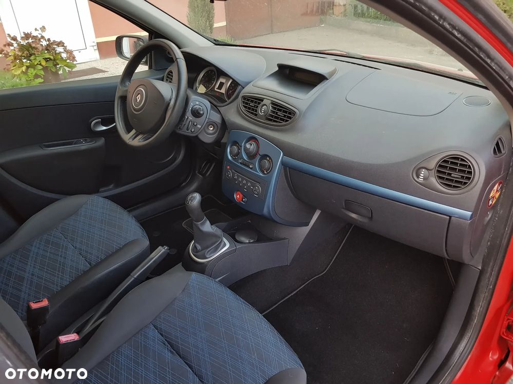 Renault Clio 1.2 16V 75 Dynamique - 7