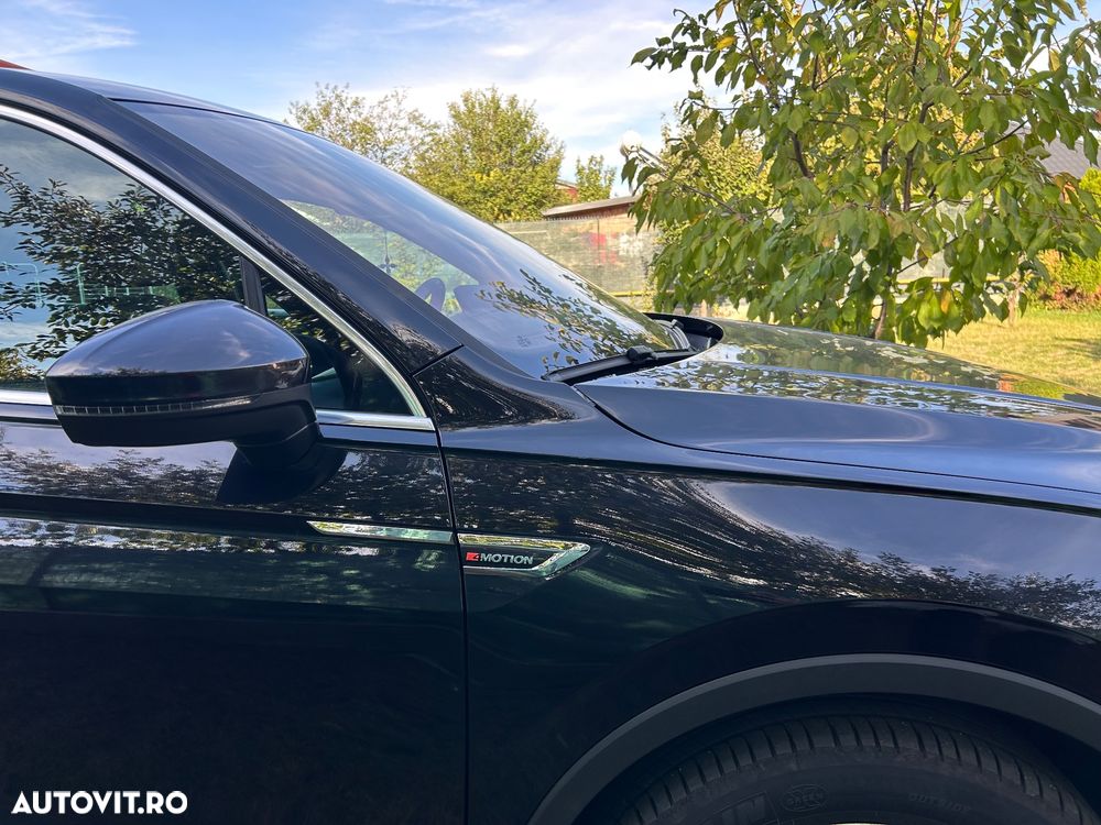 Volkswagen Tiguan 2.0 TDI 4Mot Highline - 25